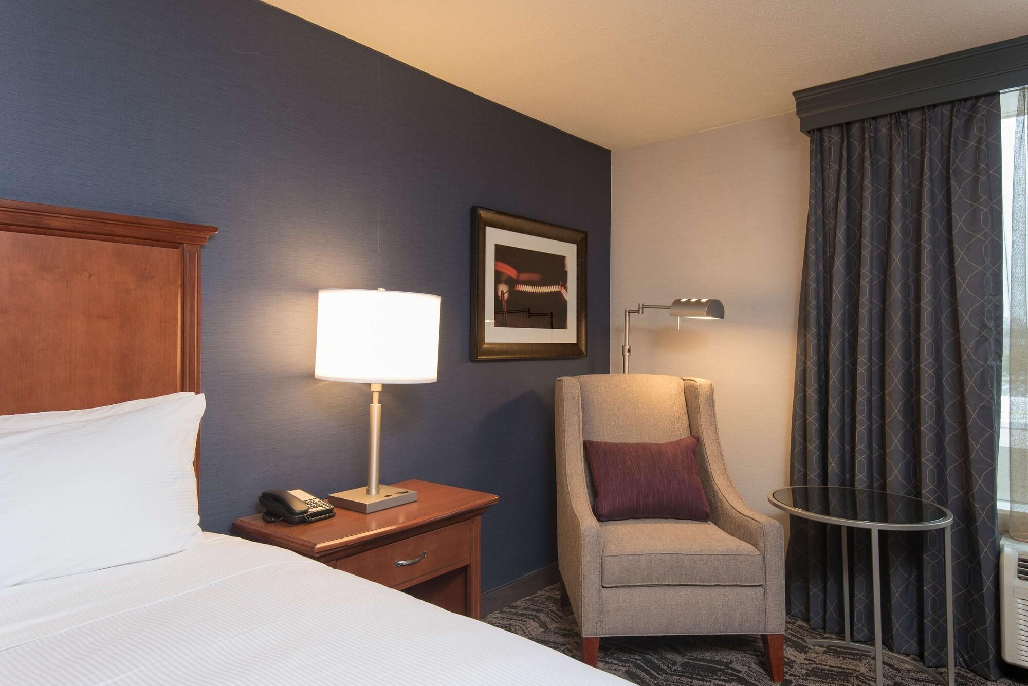 Hotel Doubletree By Hilton Schenectady Esterno foto