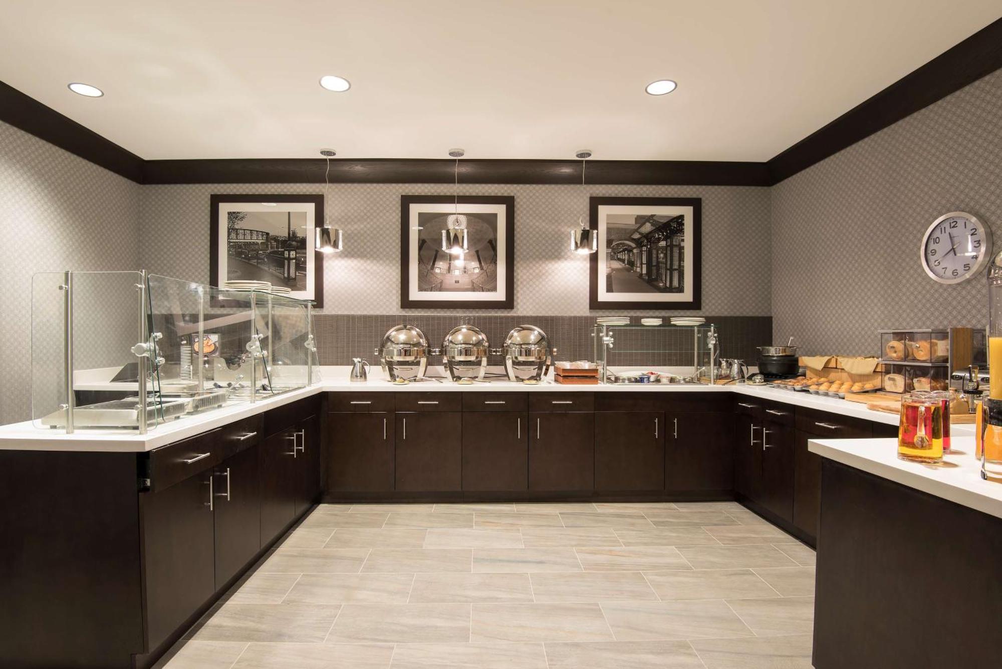 Hotel Doubletree By Hilton Schenectady Esterno foto